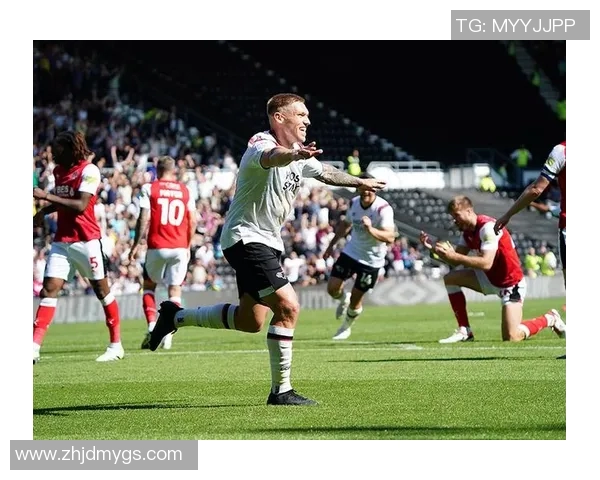 什鲁斯城对阵曼联的精彩较量展现英足坛的激烈竞争与激情碰撞