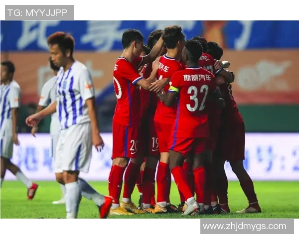 重庆斯威迎战绿地申花期待精彩对决双方球员状态成关键因素