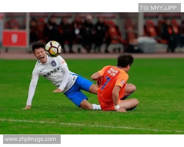 中超激战来袭泰达主场迎战鲁能争夺关键三分全力以赴